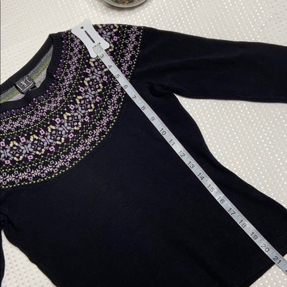 INC INTERNATIONAL CONCEPTS INC Black Sweater with Needlepoint Design on Top - Picture 5 of 6